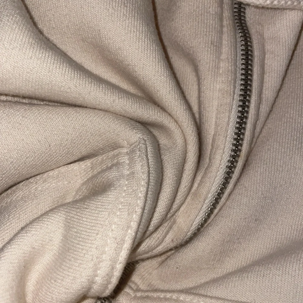 Jon Galt (Pacsun Brandy Melville) beige “Cristy Hoodie” worn two times - Picture 3 of 4